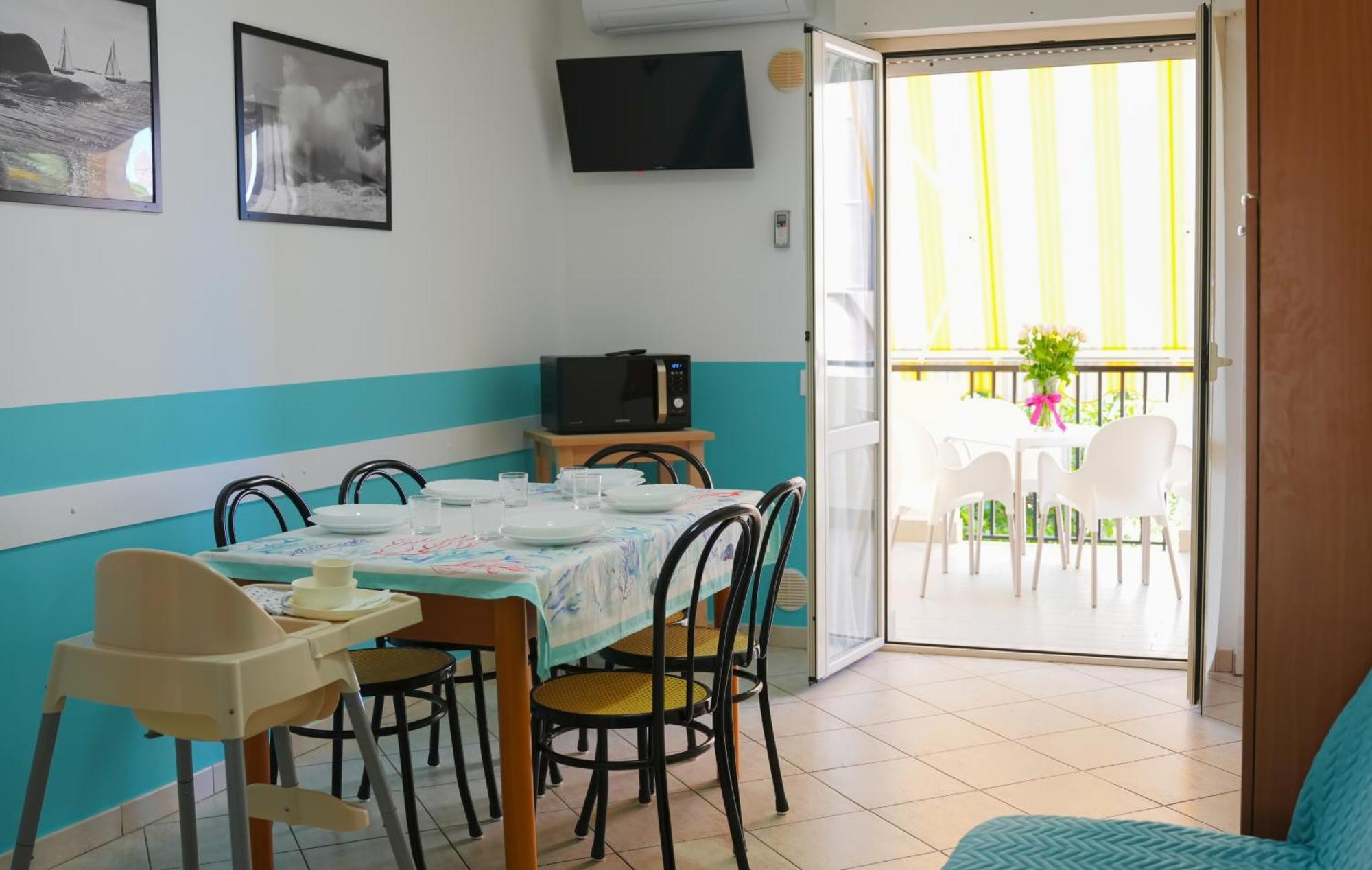 Residence Riviera อัลบา อาดริอาติกา ภายนอก รูปภาพ
