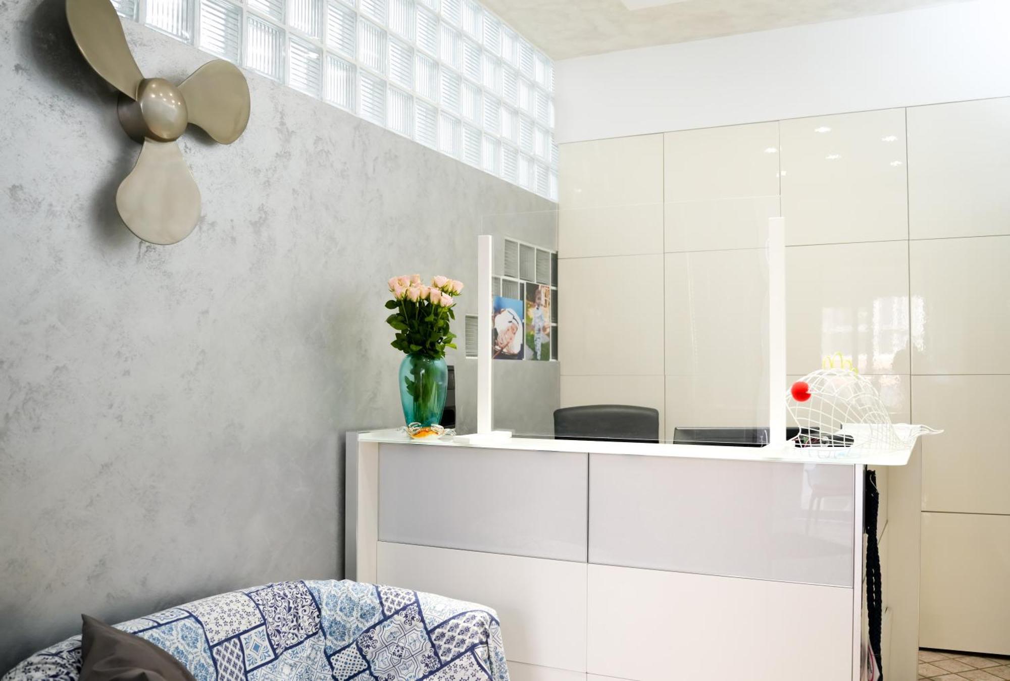 Residence Riviera อัลบา อาดริอาติกา ภายนอก รูปภาพ